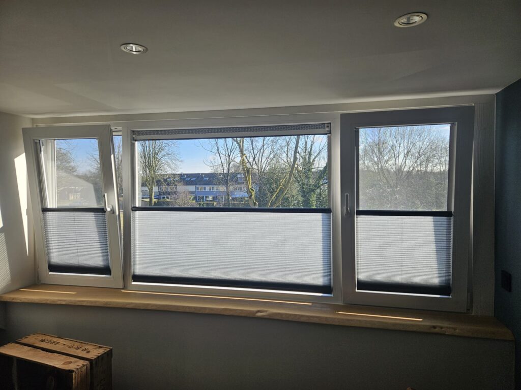 Attick renovation, Oss